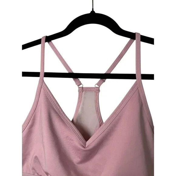 Victoria's Secret PINK Ultimate Size SmallPink Ultimate Lightly Lined Sports Bra - Picture 6 of 9